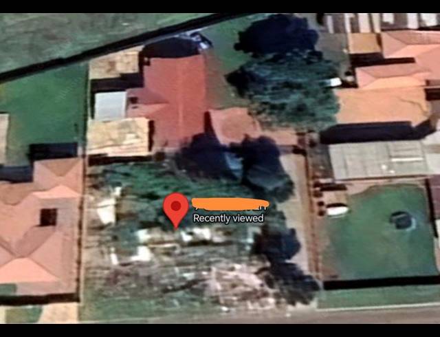 LAND FOR SALE IN LENASIA SOUTH